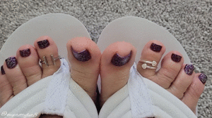 www.myprettyfeet8.com - 2 Plump Big Toes thumbnail