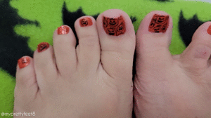 www.myprettyfeet8.com - Halloween Feet Feet JOI thumbnail