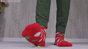 www.myprettyfeet8.com - Tiny Step-Son in Socks thumbnail